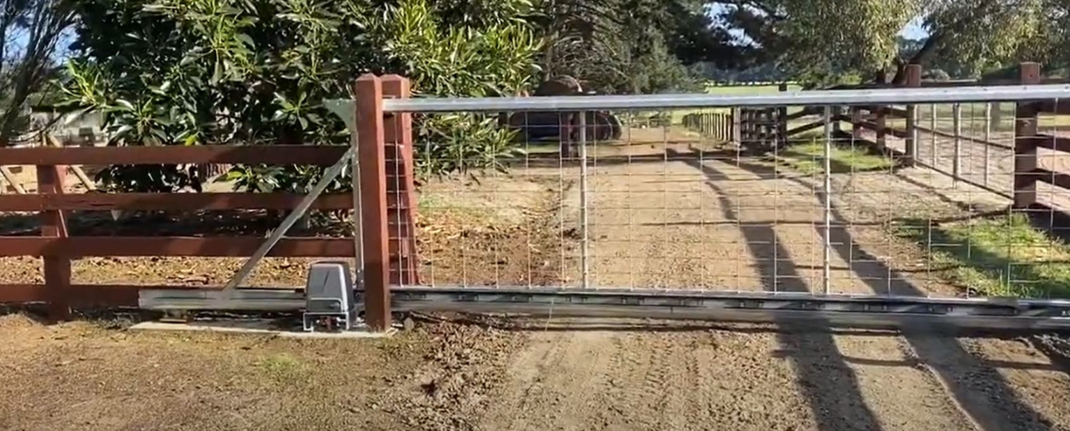 Cantilever Gate Channel with 3m Gate Opening (GTR023) - Richmond ...